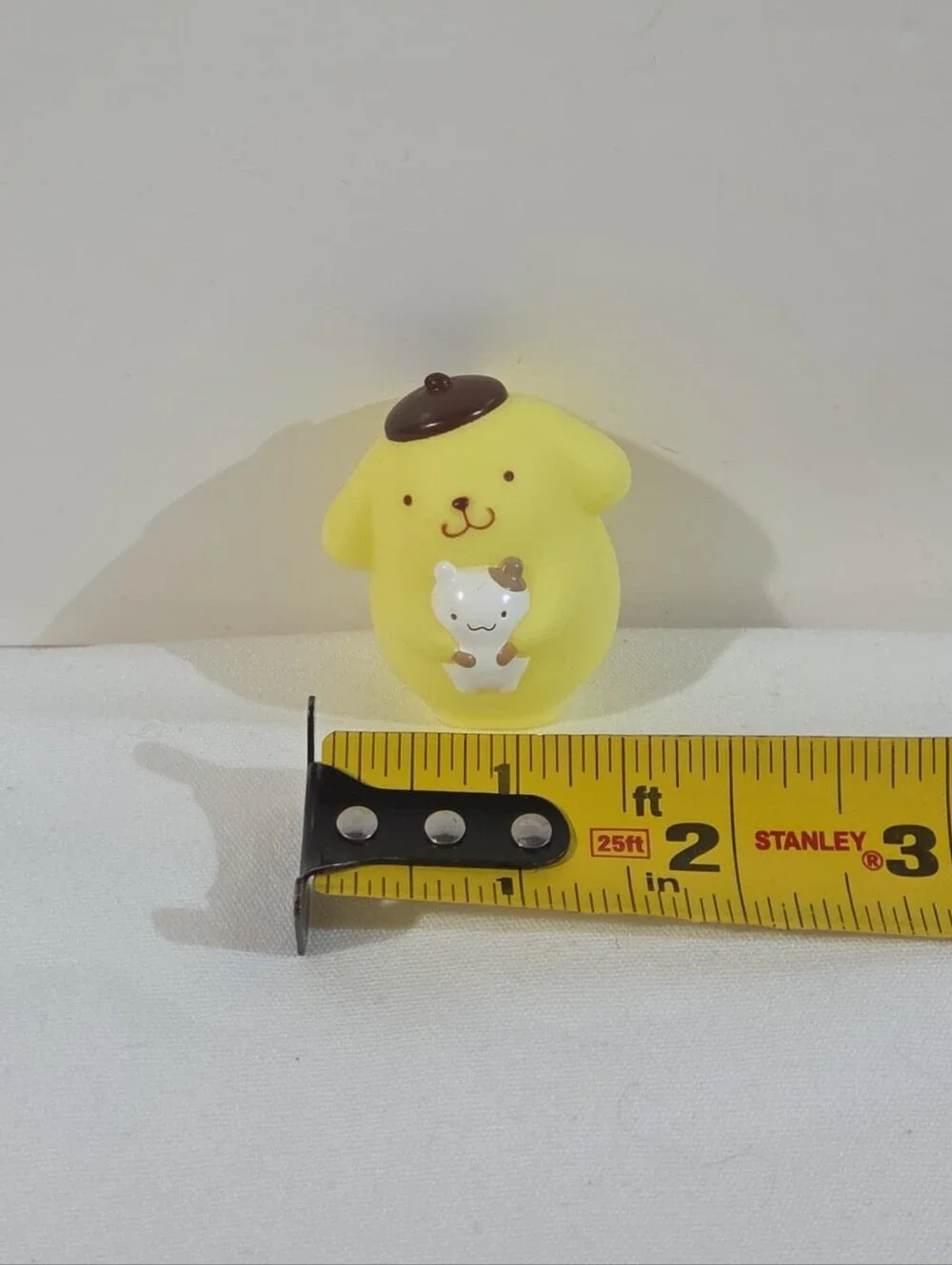 Pompompurin and friend mini figure